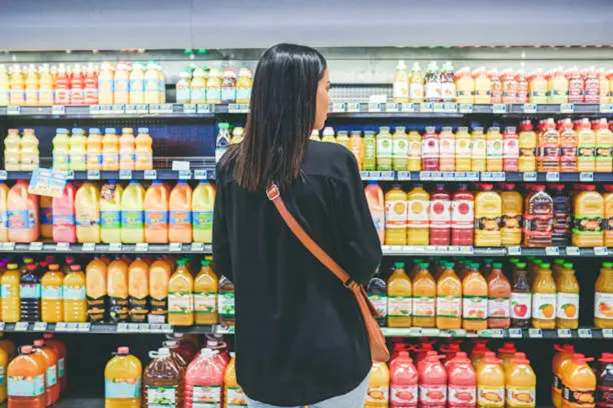 Convenience Store Drinks List: 5 Products to Sell for Profit