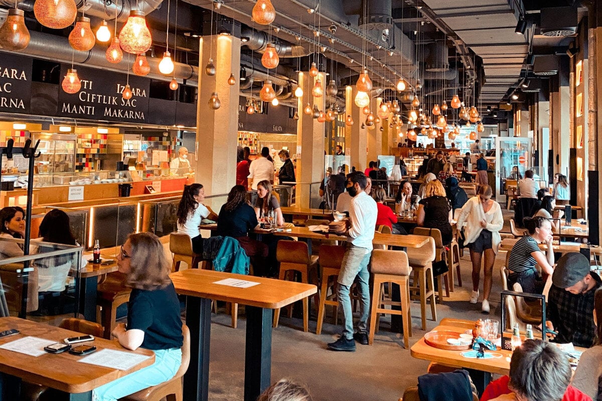 How to Increase Restaurant Sales: A Guide for Busy Owners